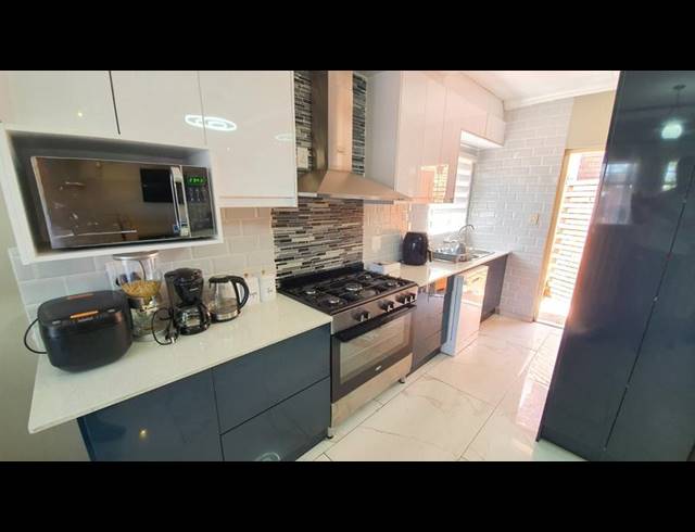 3 BEDROOM HOUSE FOR SALE IN AMANDASIG